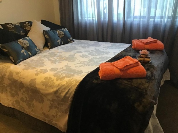 Sabai sabai 27 image 8